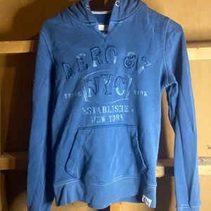 Aero hoody 2/20$